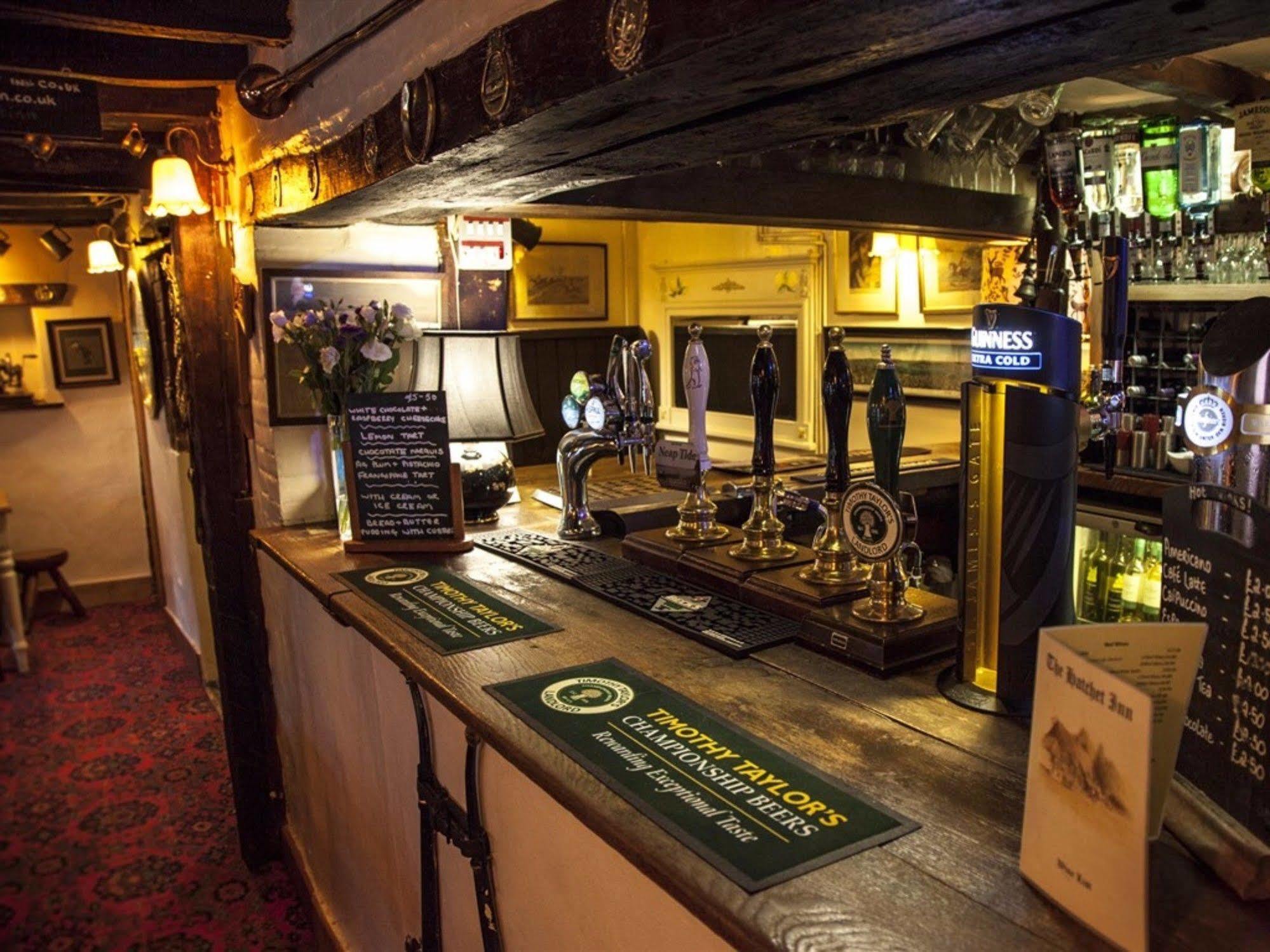 The Hatchet Inn Chute Exteriör bild